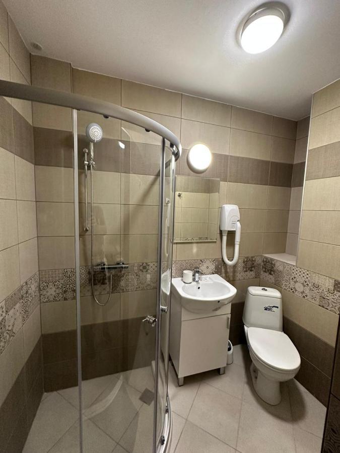 Хотел Аврора Haskovo Ngoại thất bức ảnh